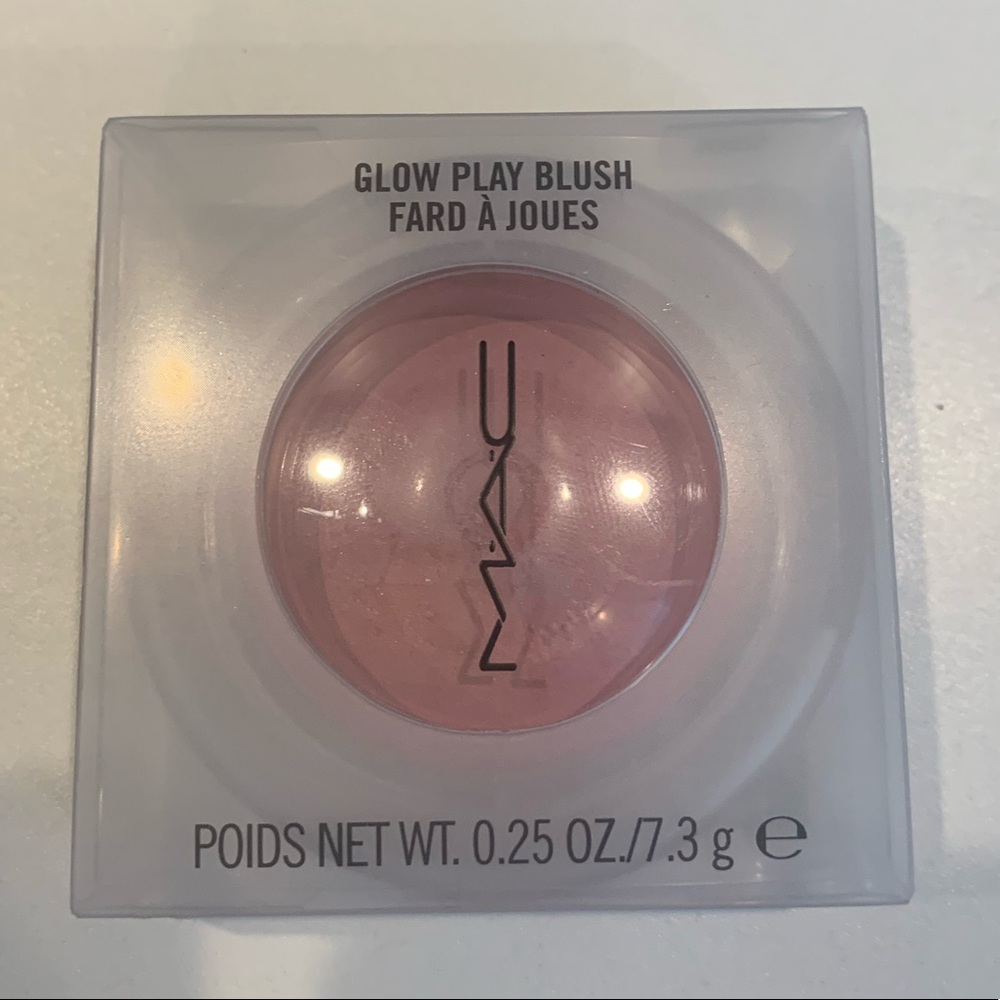 MAC cosmetics blush - shade totally synched